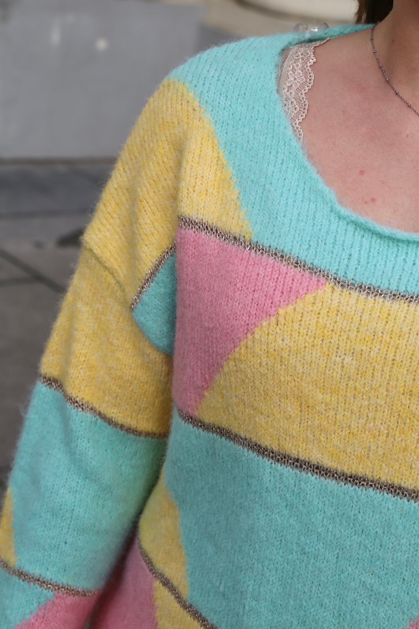 Pull Agnès jaune/rose/vert d’eau