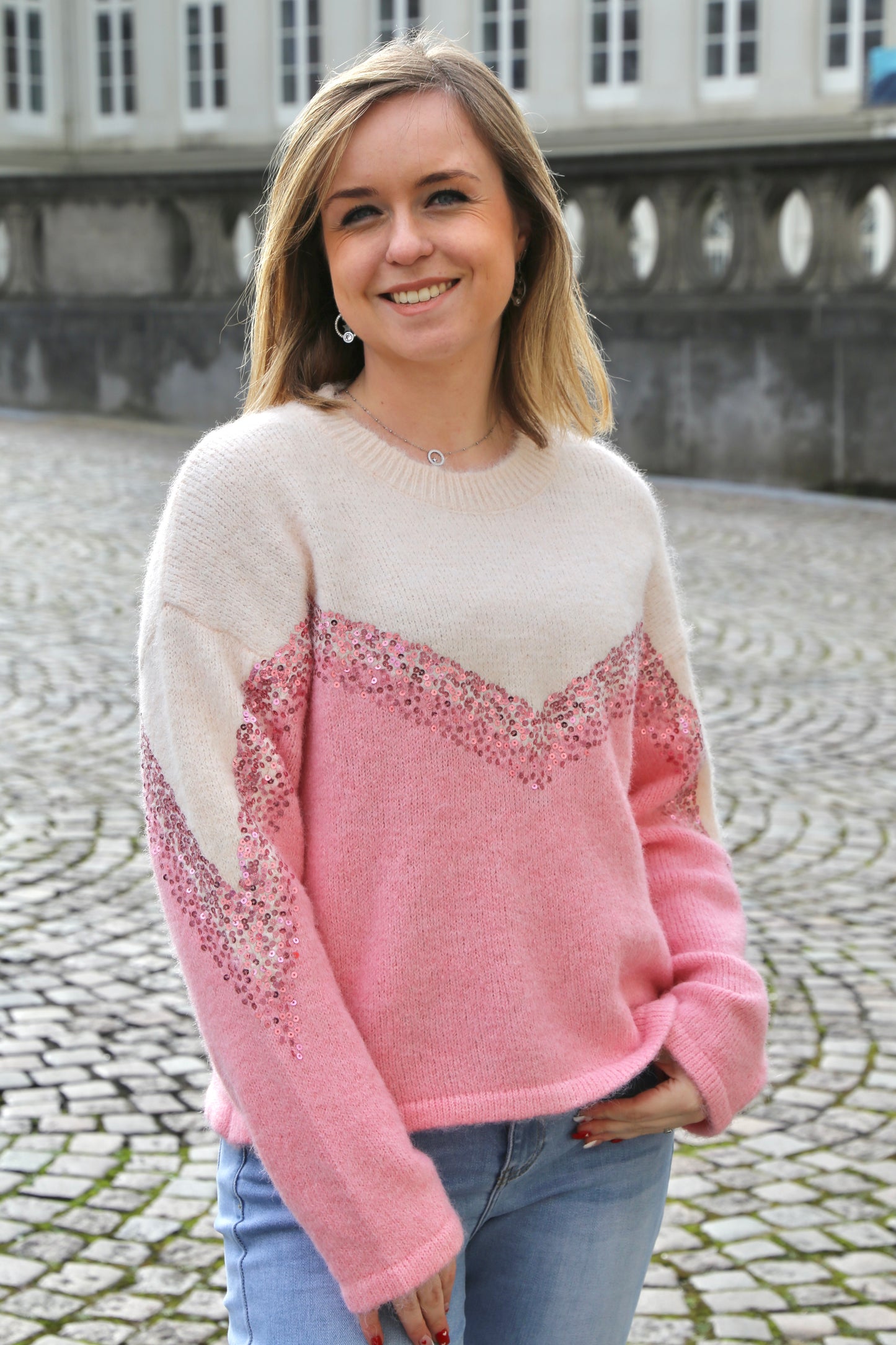 Pull Ella